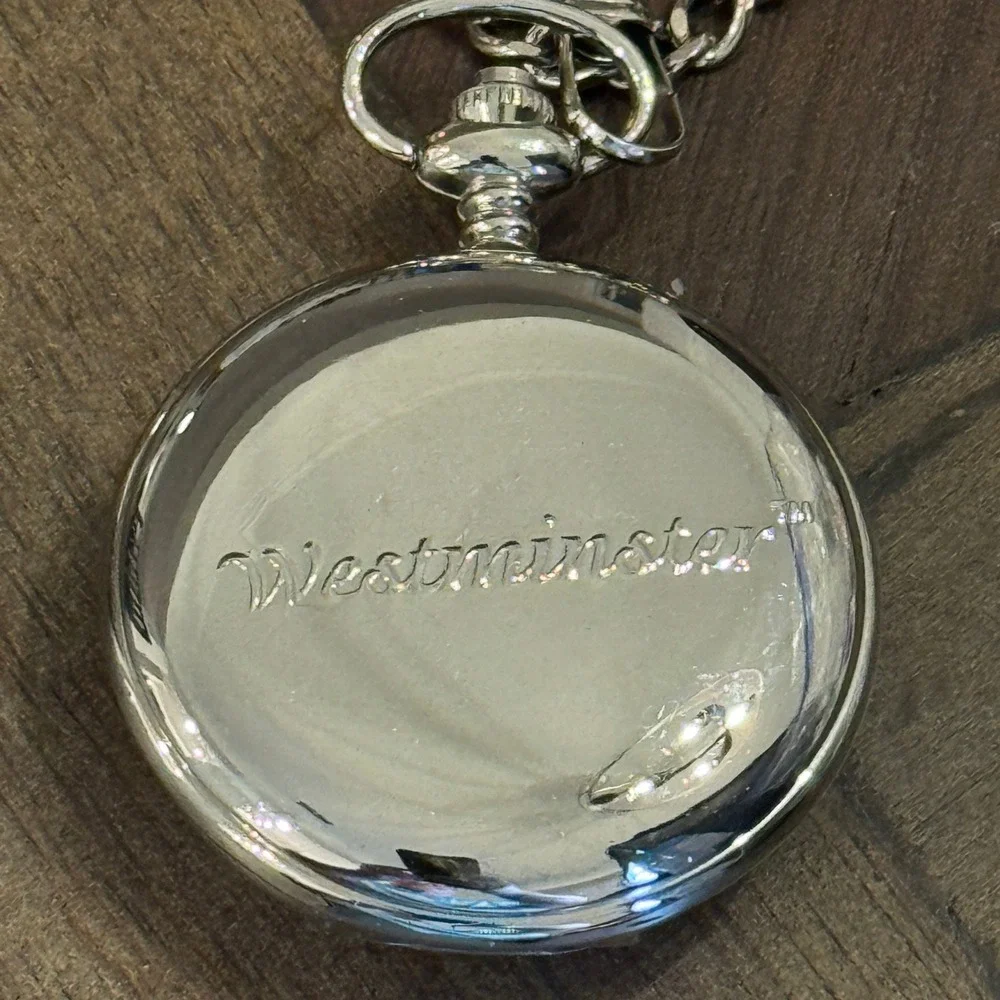 Westminster Wolf Pocket Watch Silver‎ Tone Hunter Case Wildlife Graphic & Chain
